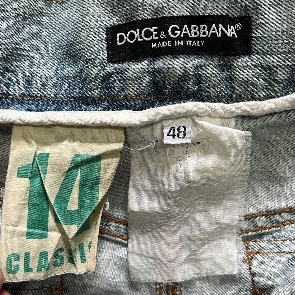 Faded Dolce & Gabbana Distressed Denim Classic 14 - 19