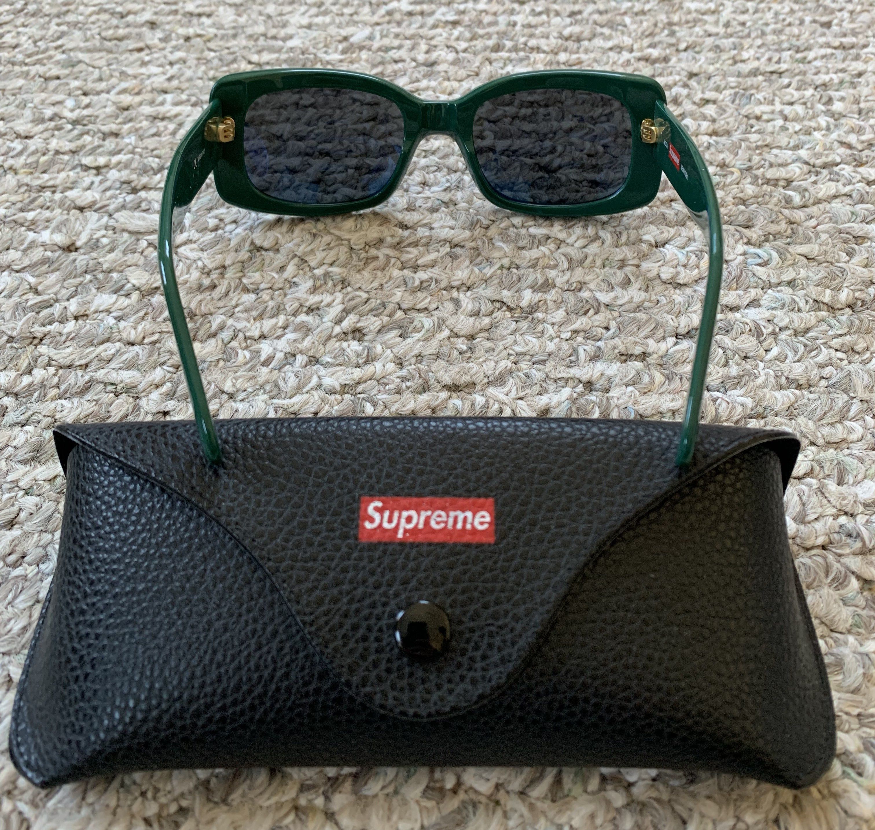 S/S 2016 Supreme Moda Sunglasses w/case - 6