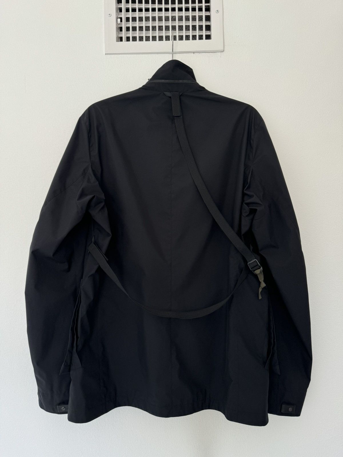 Acronym J29-WS SS23 Large