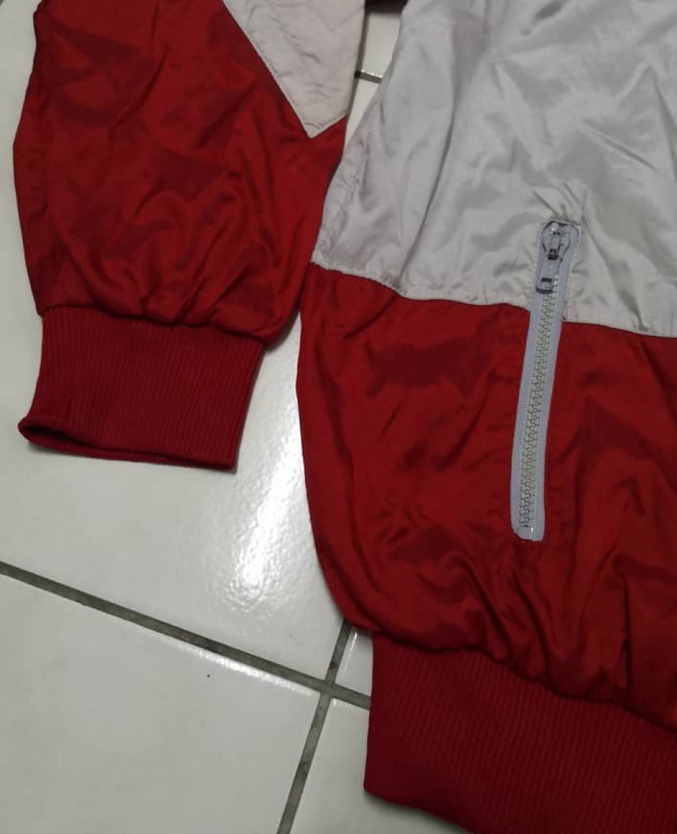 Tracktop/ Windbreaker - 3