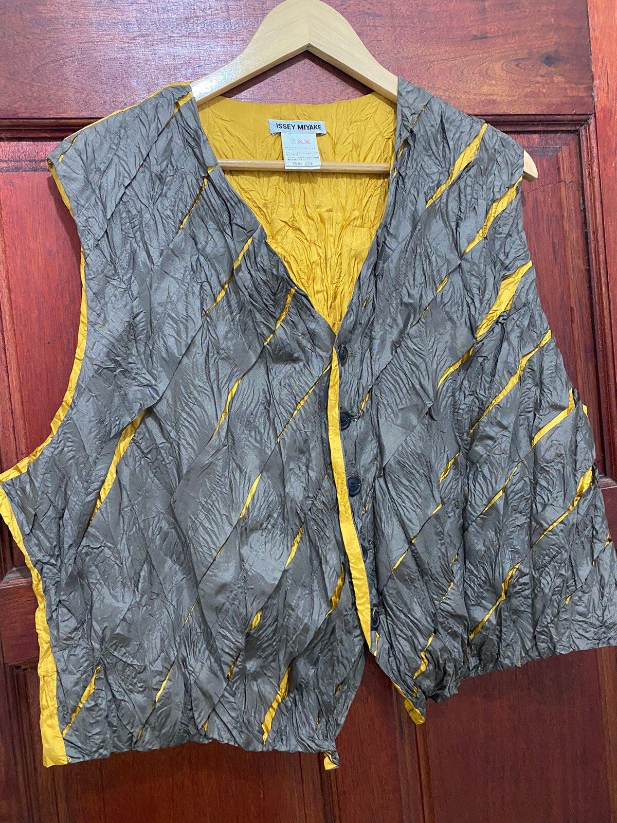Issey Miyake Wrinkle Silk Design Vest (Waist Coat) - 5
