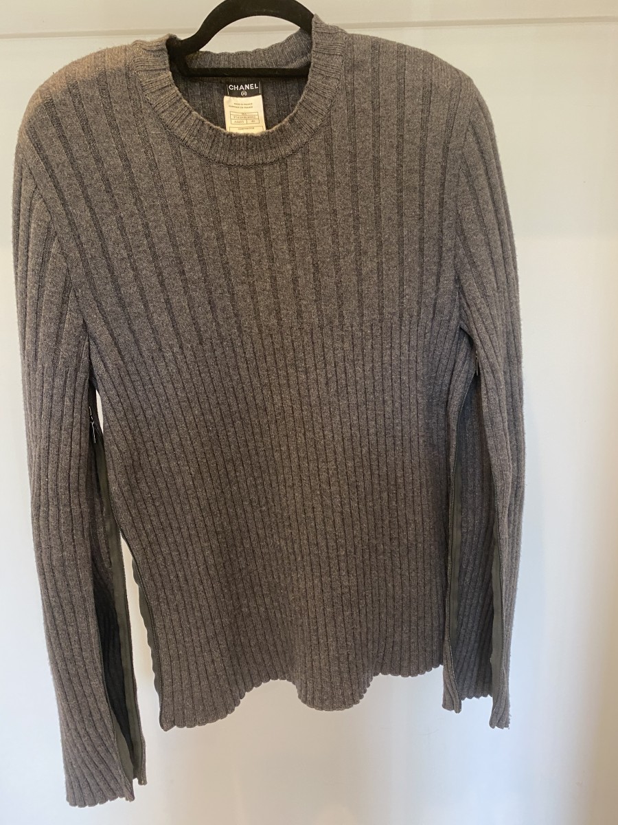 Chanel - Ribbed Sweater - 11