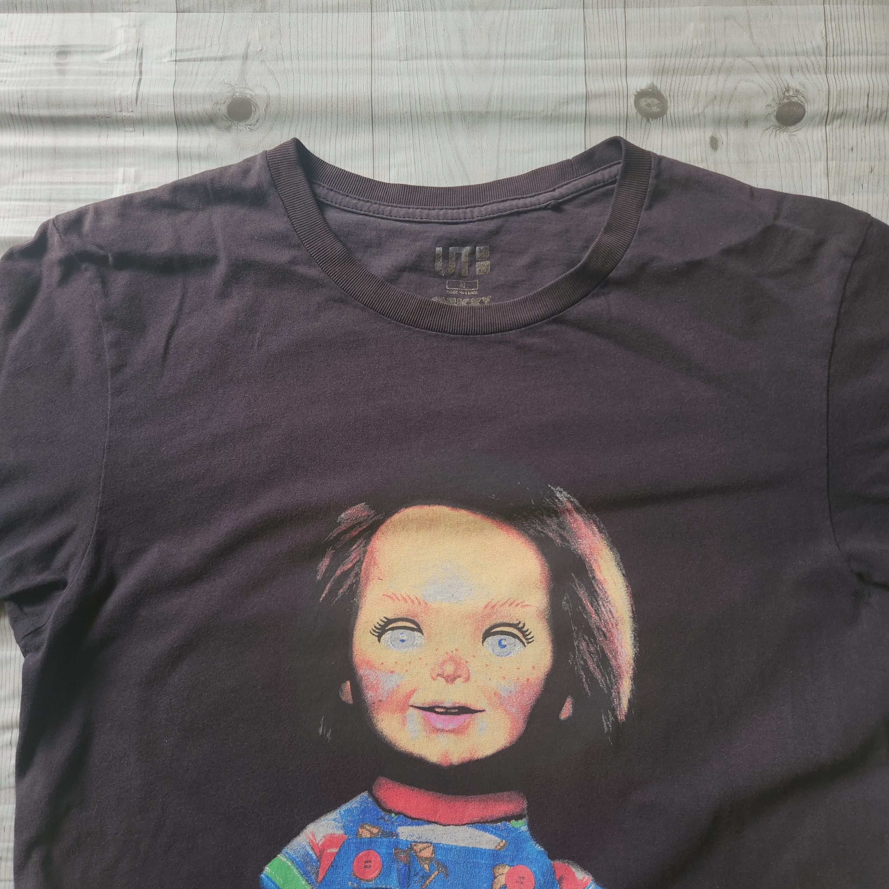 Uniqlo - Vintage Y2K Thrashed Horror Chucky Movie TShirt - 10