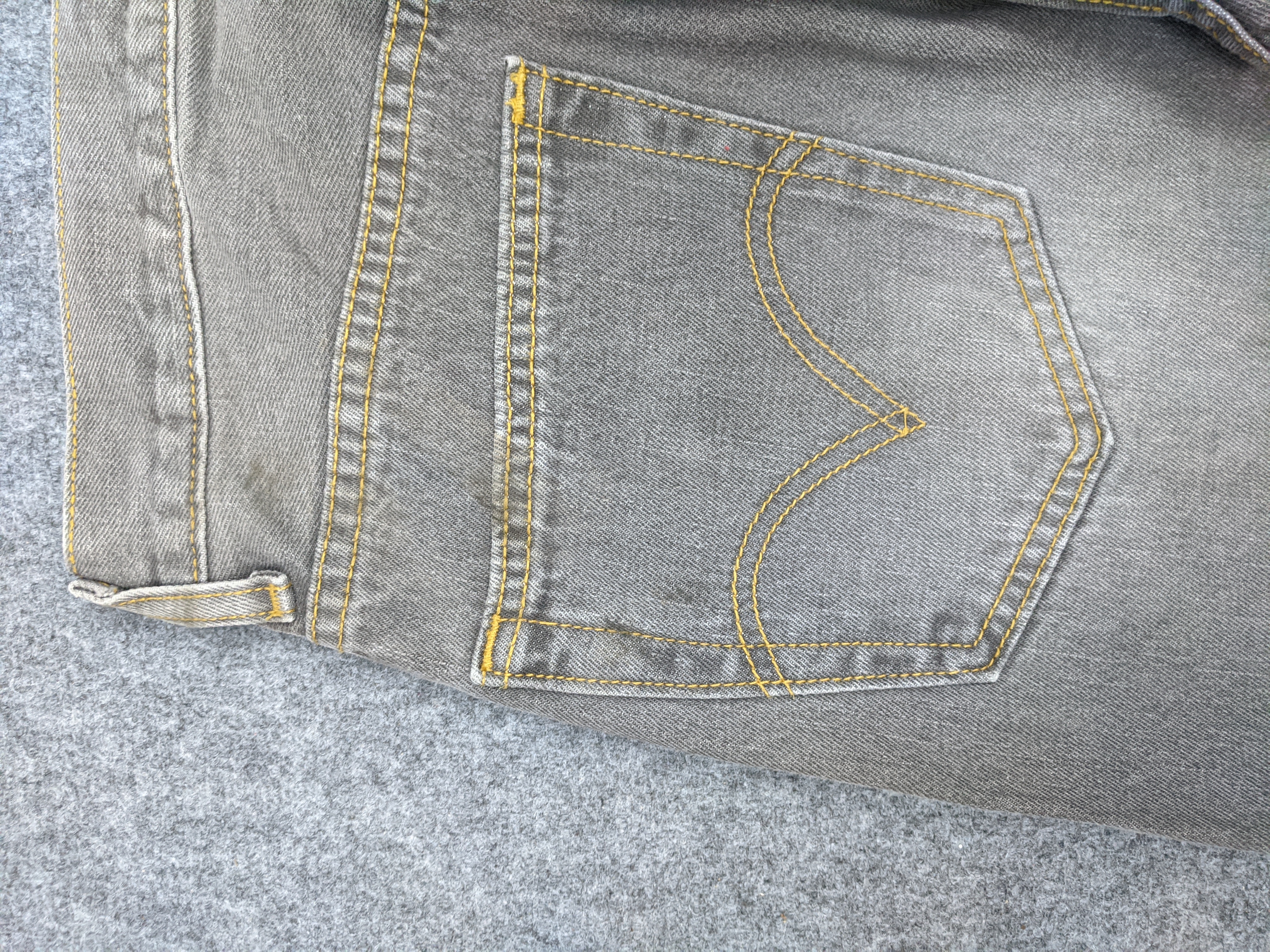 Vintage - Vintage Sun Faded Black Levis 505 Jeans - 15