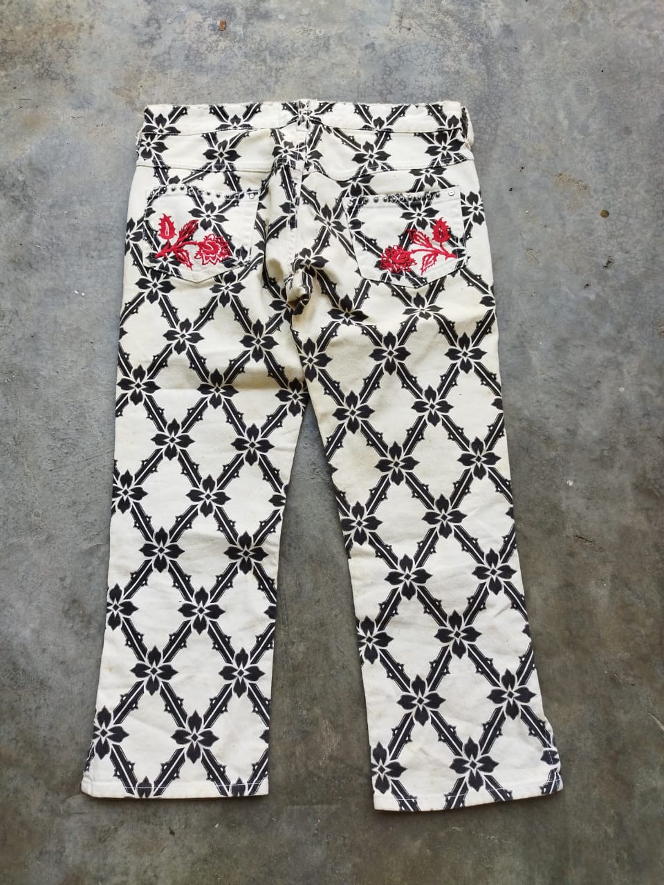 2013 Isabel marant embroidery 3/4 jeans. - 2