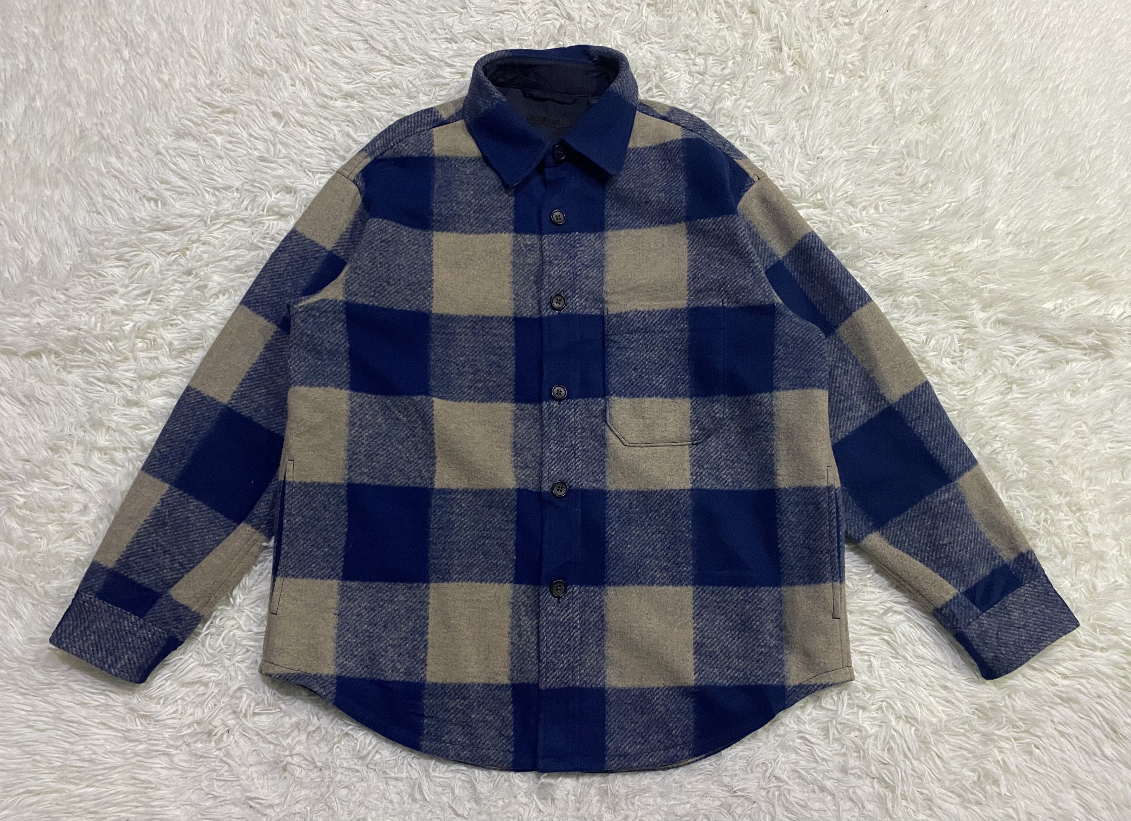 Flannel - Uniqlo Polyester Rayon Button Up Checked Flannel - 1