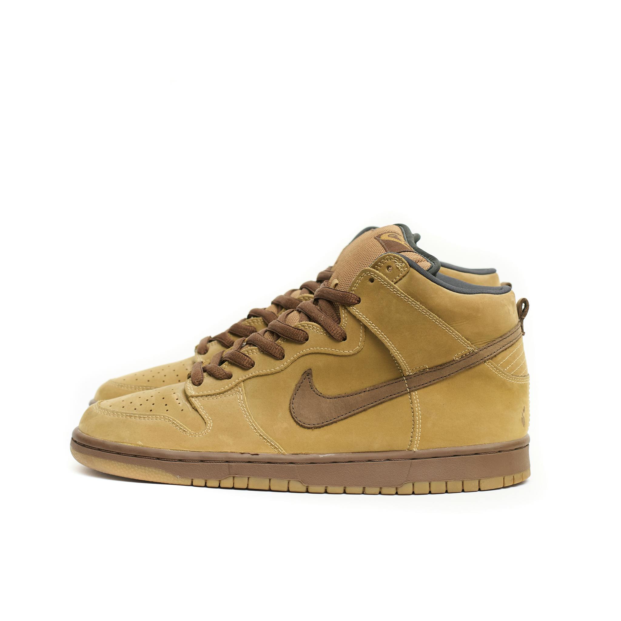 Nike SB Wheat Dunk High - 1