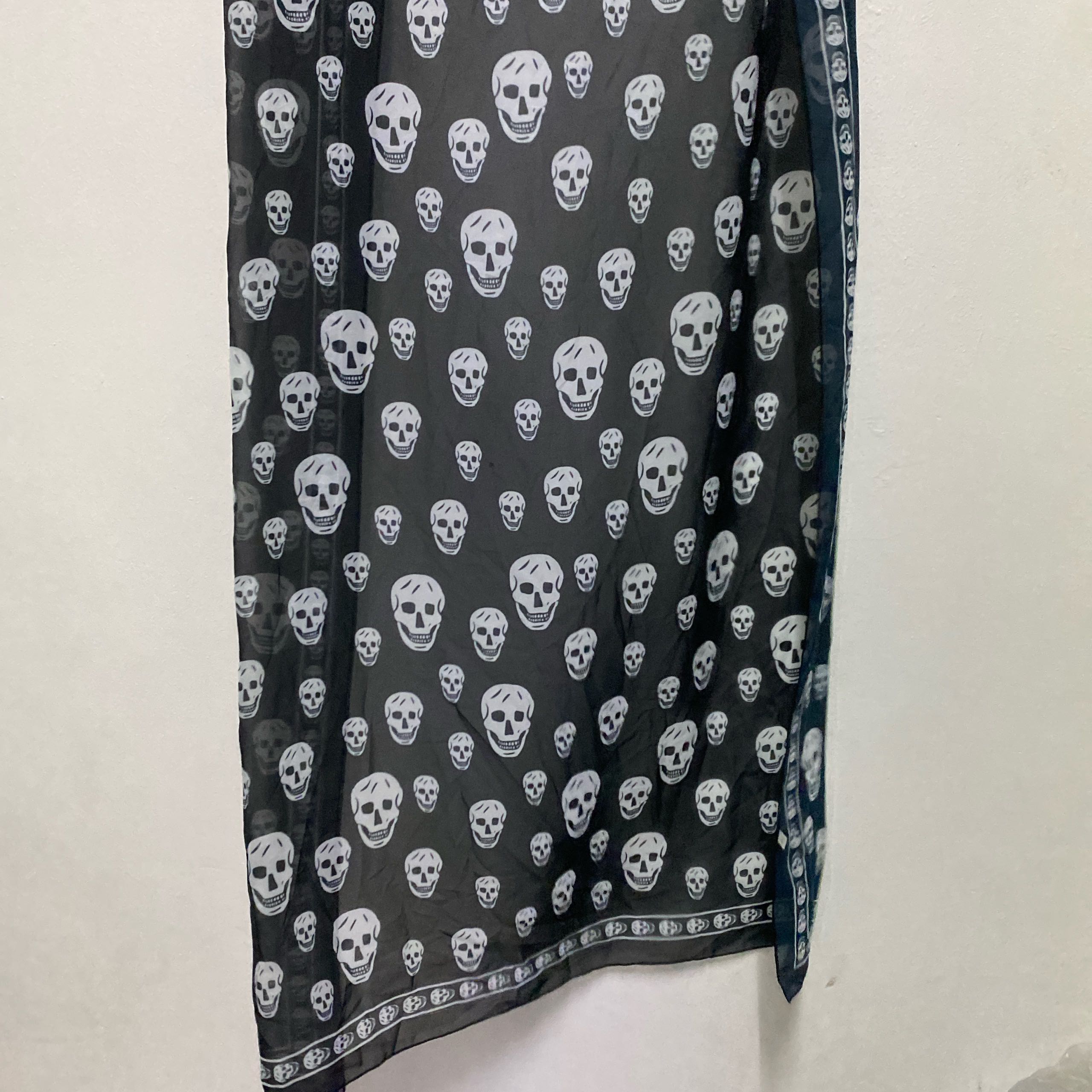 JapaneseBrand skull scarf  - 3