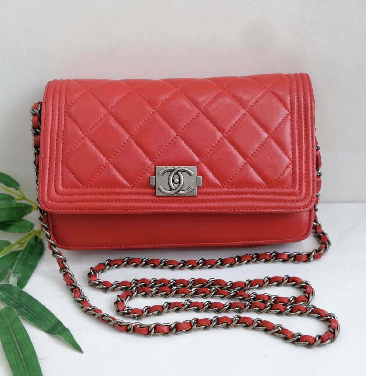 Chanel boy wallet half flap red leather chain sling - 2