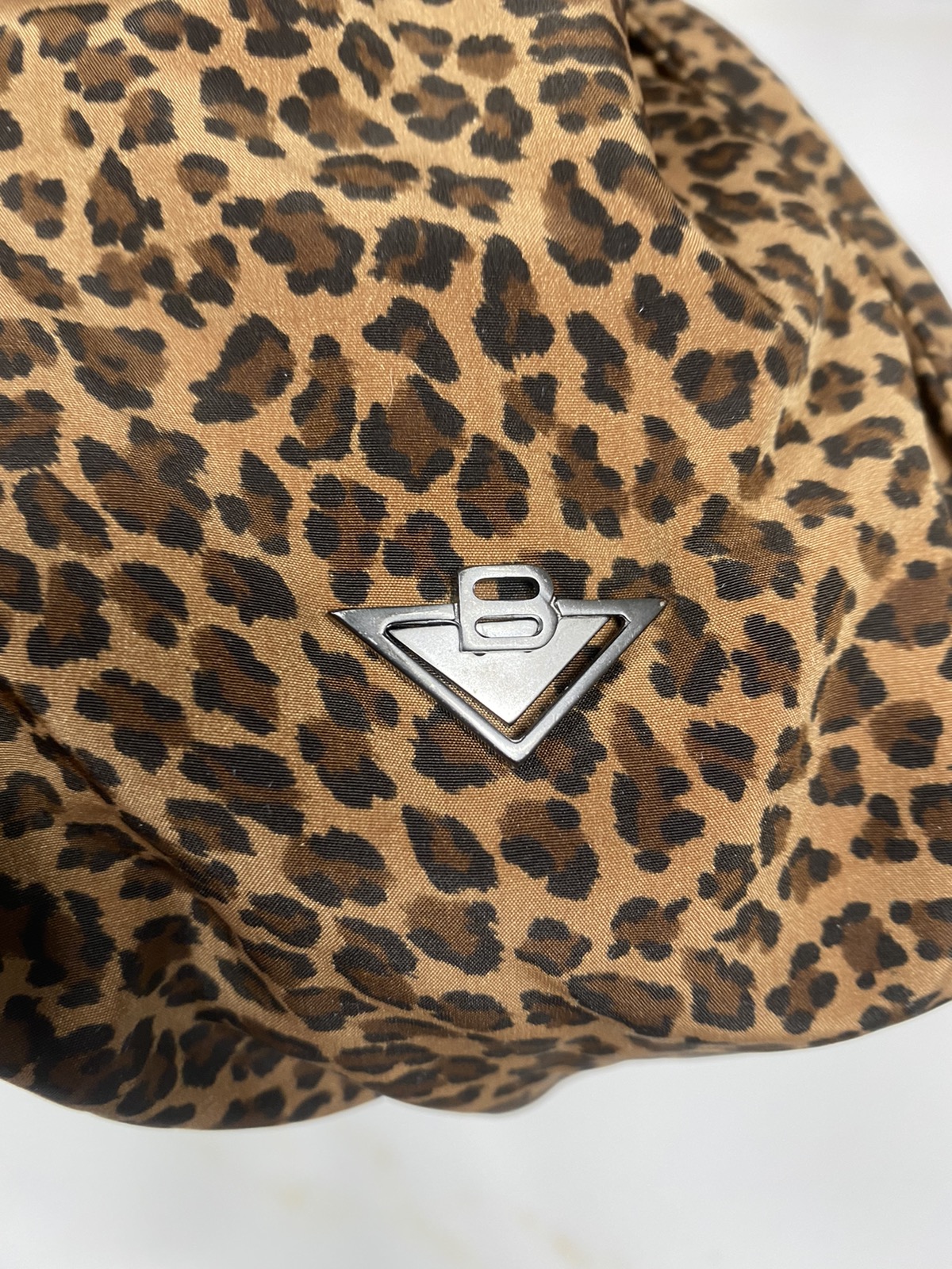 Bottega Veneta Leopard shoulder bag - 6