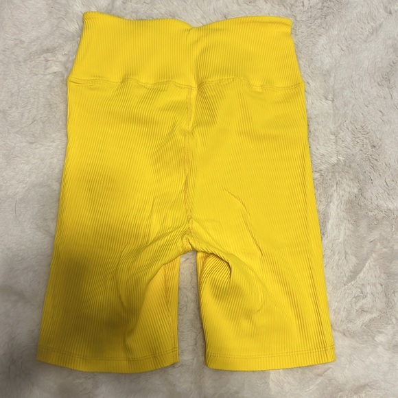 Year Of Ours Ribbed V Waist Biker Short in Yellow - 10