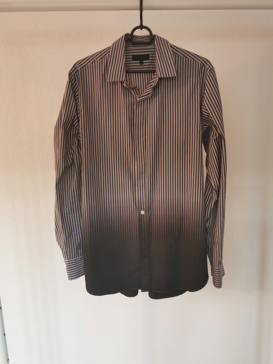 Striped Gradient Shirt - 4