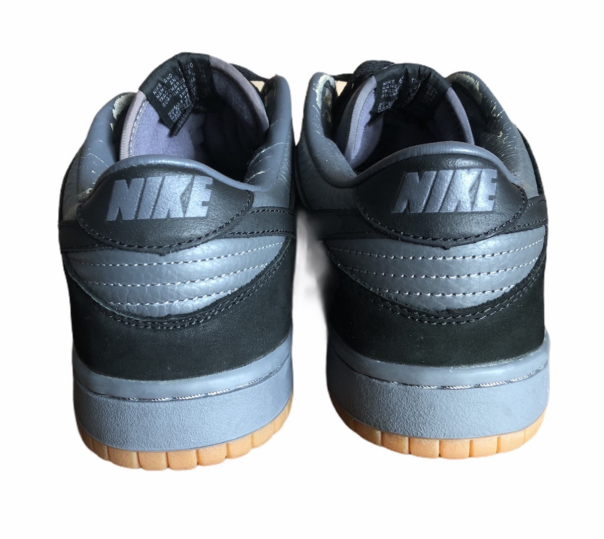 Dunk Low Pro Black | Black-Light Graphite (Gum) - 3