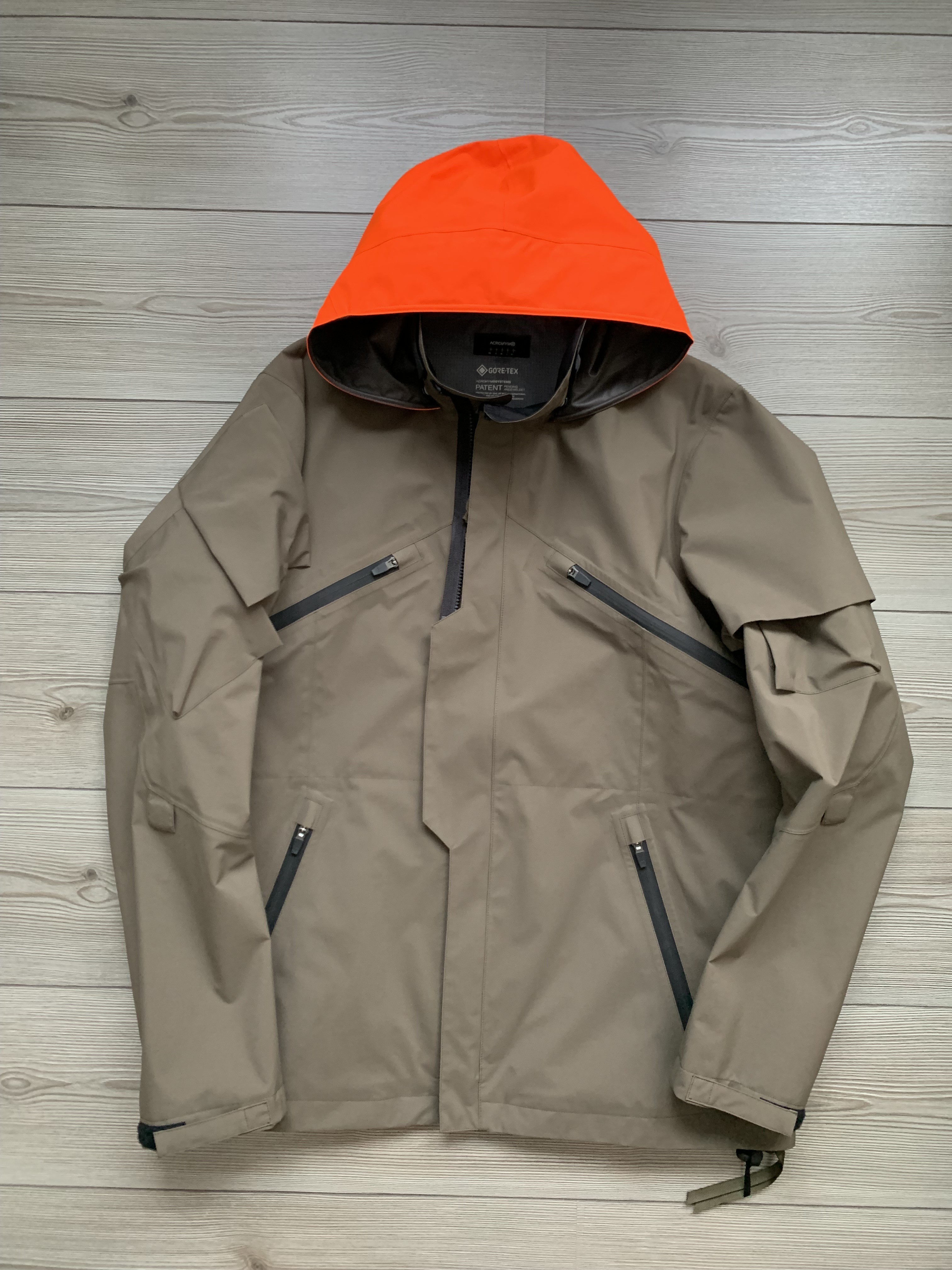 ACRONYM J1B-GT (new, RAF Green, size XL) | russo_cypriot | REVERSIBLE