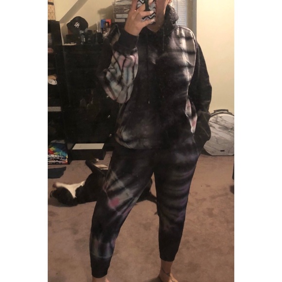 Fashion Nova - Tie Dye Jogger + Hoodie Set - 12