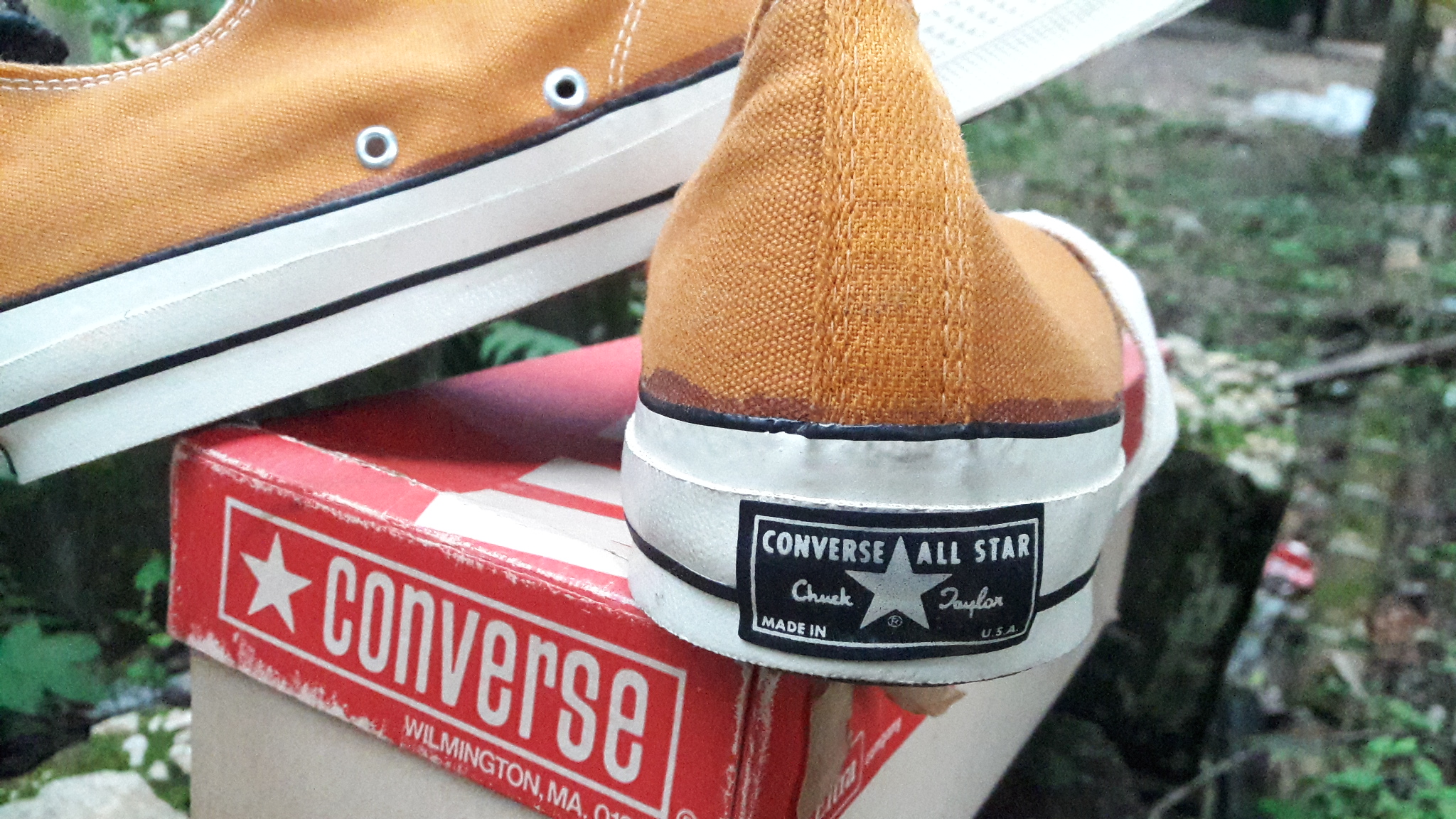 Vintage - 70s Converse Mustard colour fast break with OG box - 2