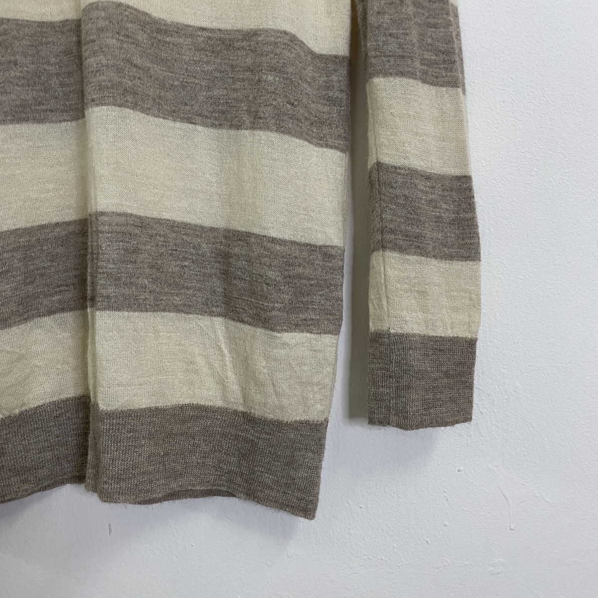 Vintage Mackintosh London V-neck Knitwear Sweater - 2