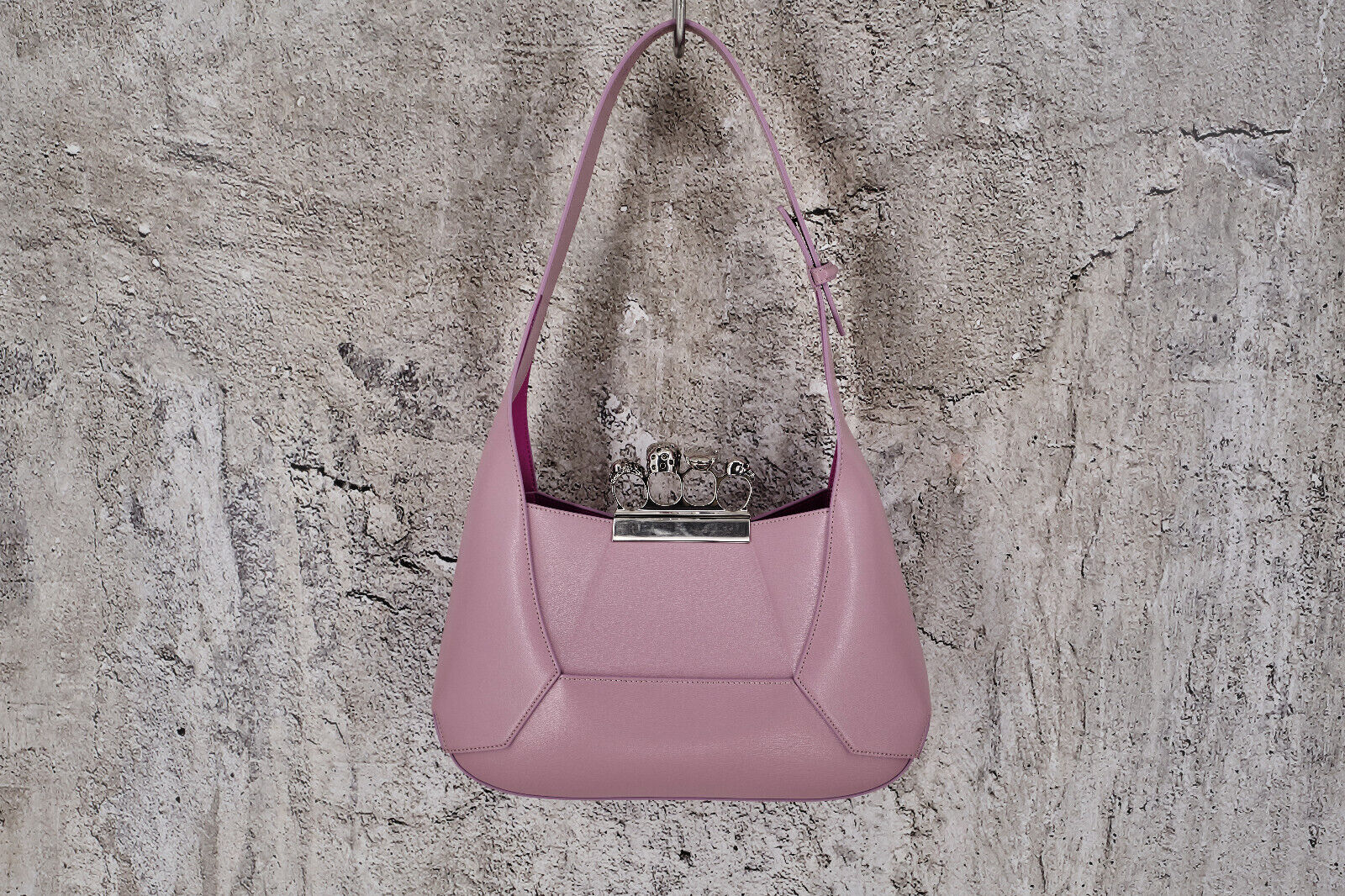 Brand New in Box Alexander Mcqueen Jewelled Hobo Leather Tote Bag in Antique Pink, 2890$ - 7