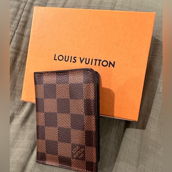 Louis Vuitton's compact Pocket Organizer - 1