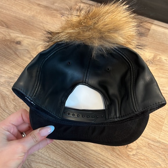 Faux Fur Pom Pom Faux Leather Baseball Hat - 4