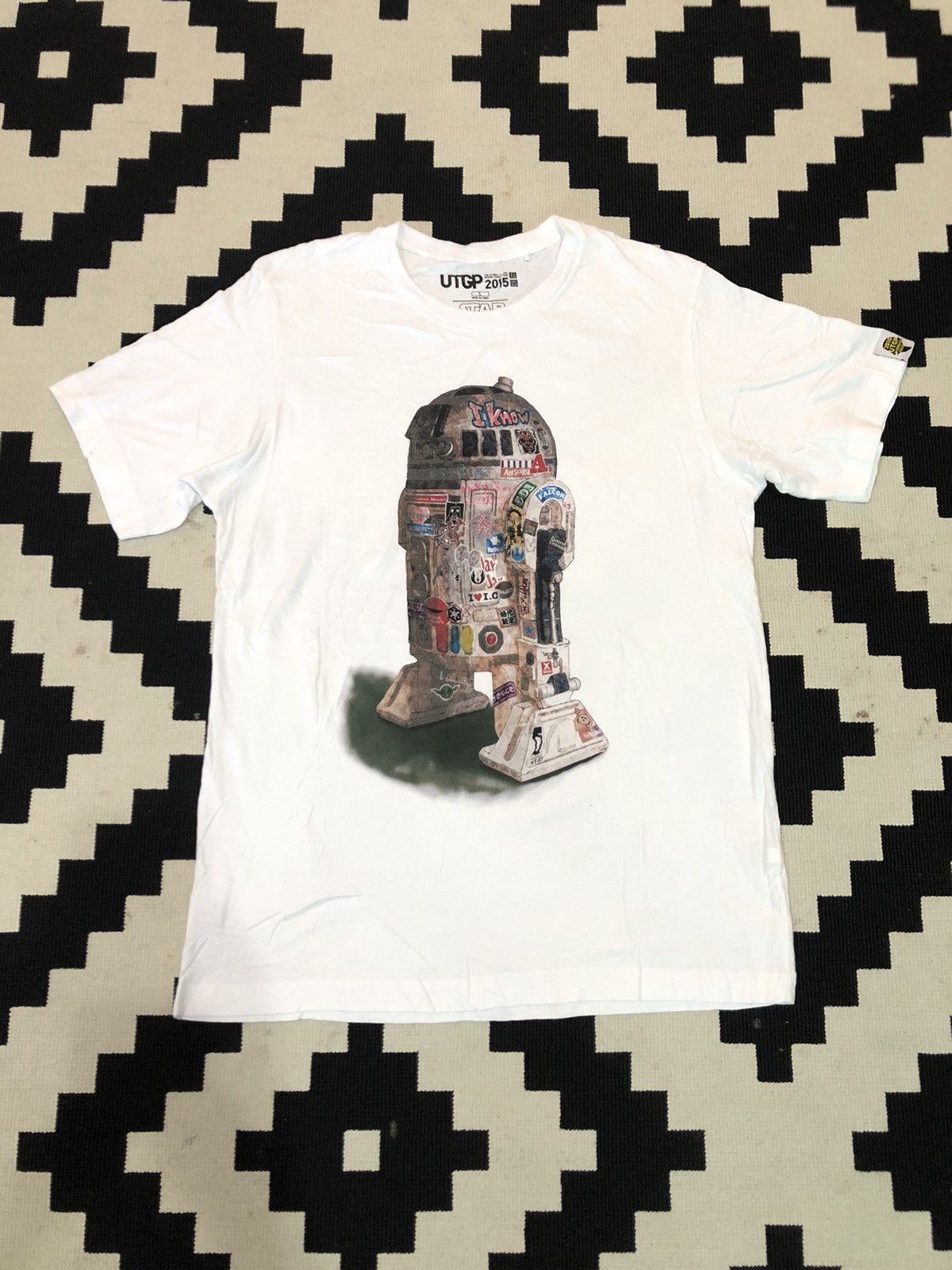 Uniqlo - 2015 UTGP Star War Movie Winner Price Shirt - 1