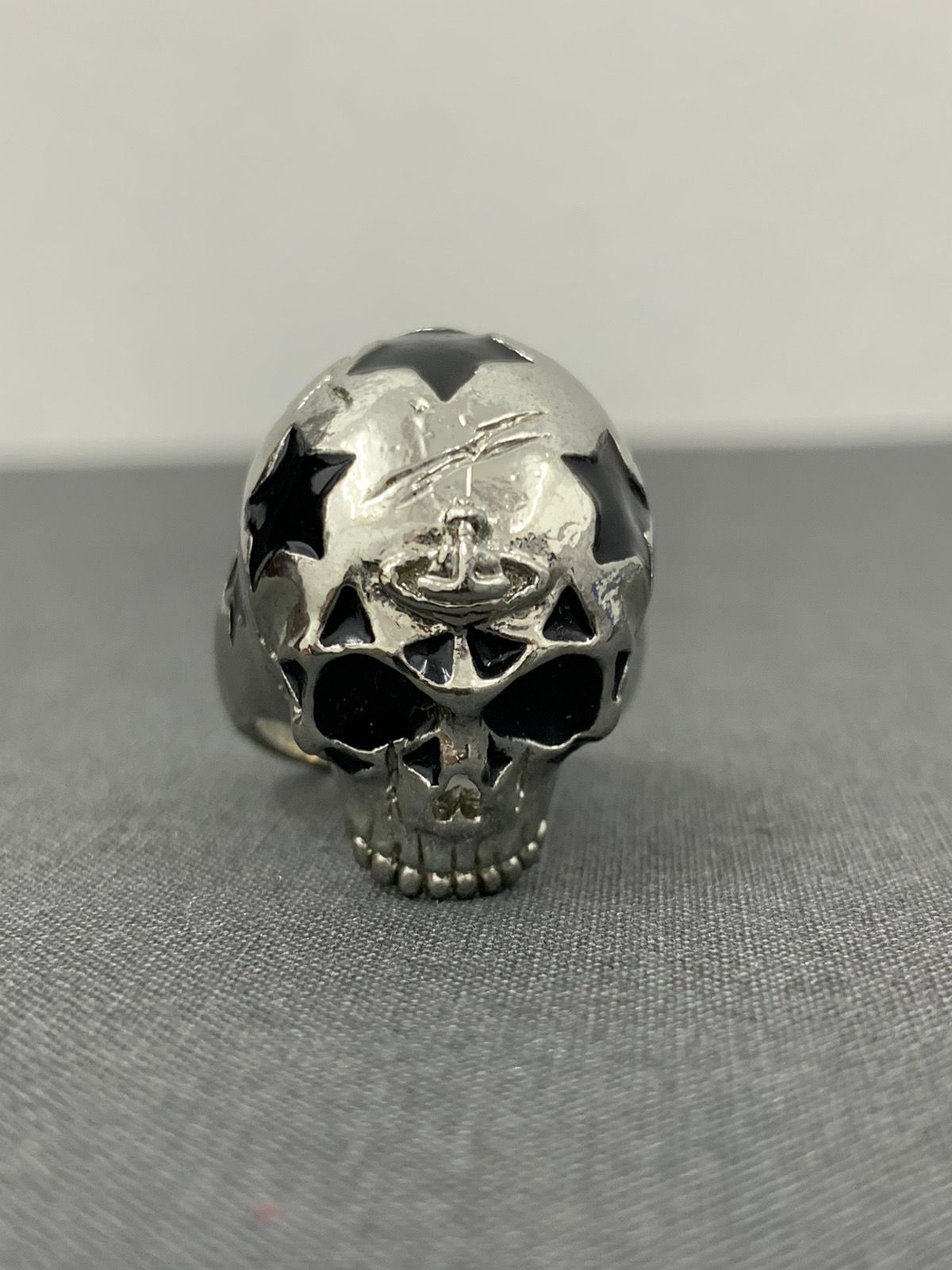 Vintage Viviene Westwood Star Skull Ring - 1