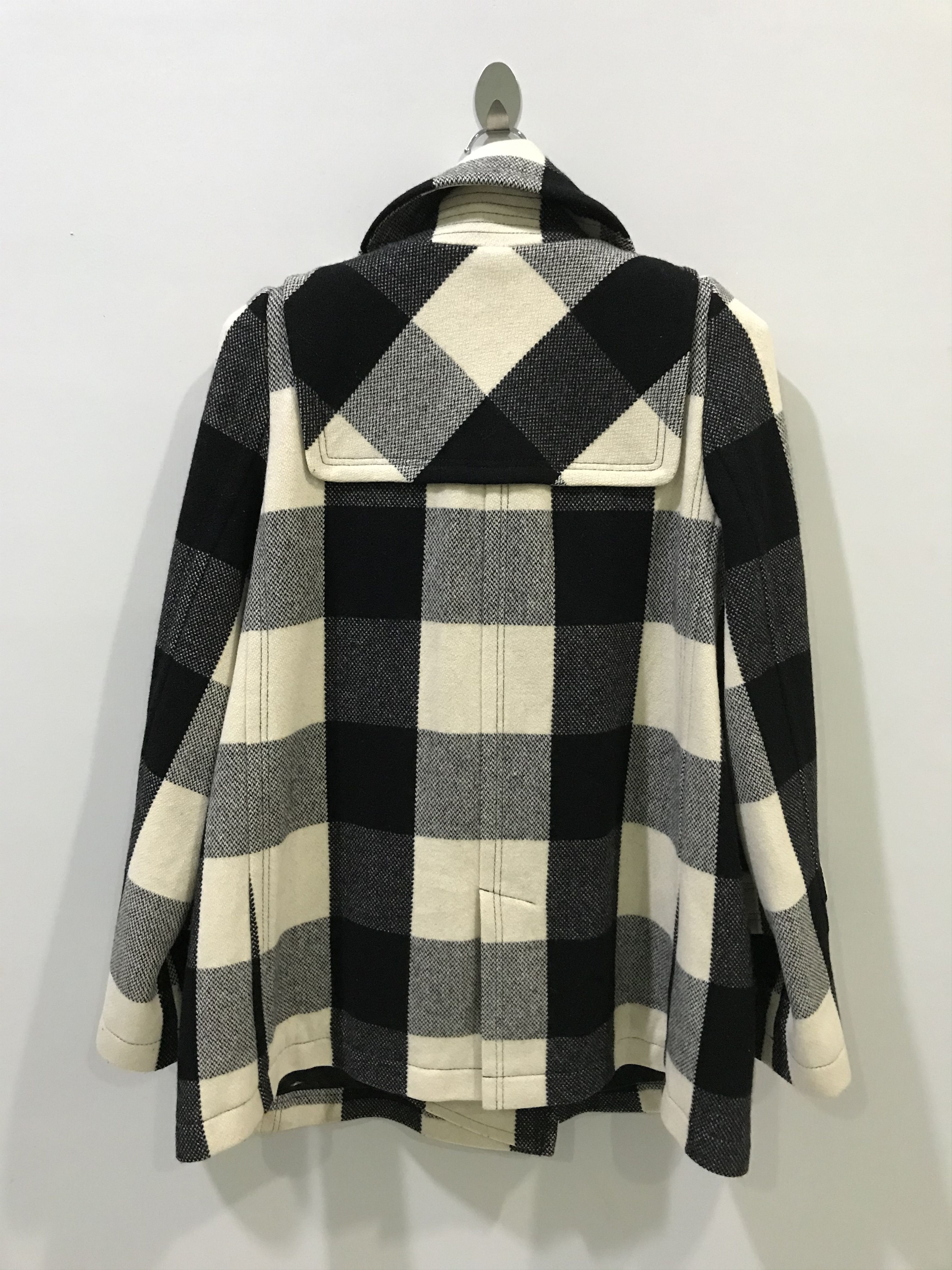 2-OC4- WOMEN! BURBERRY BLUE LABEL Plaid Peacot - 14