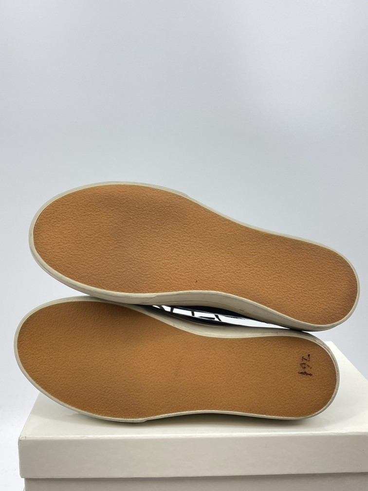 Leather Chukka Sneaker - 7