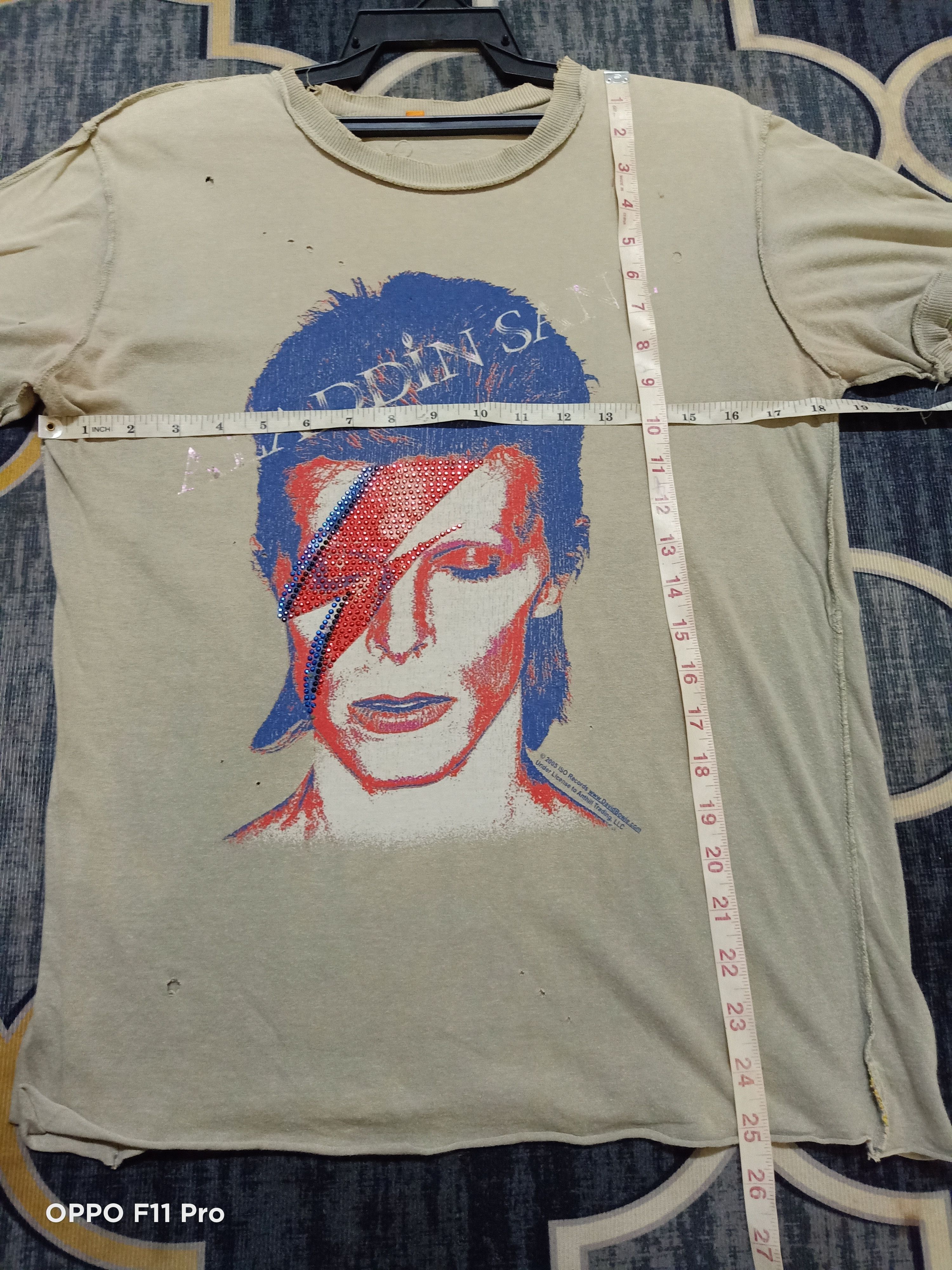 Authentic Icon - Vtg David Bowie Amplified Aladdin Sane Distressed Tee - 5