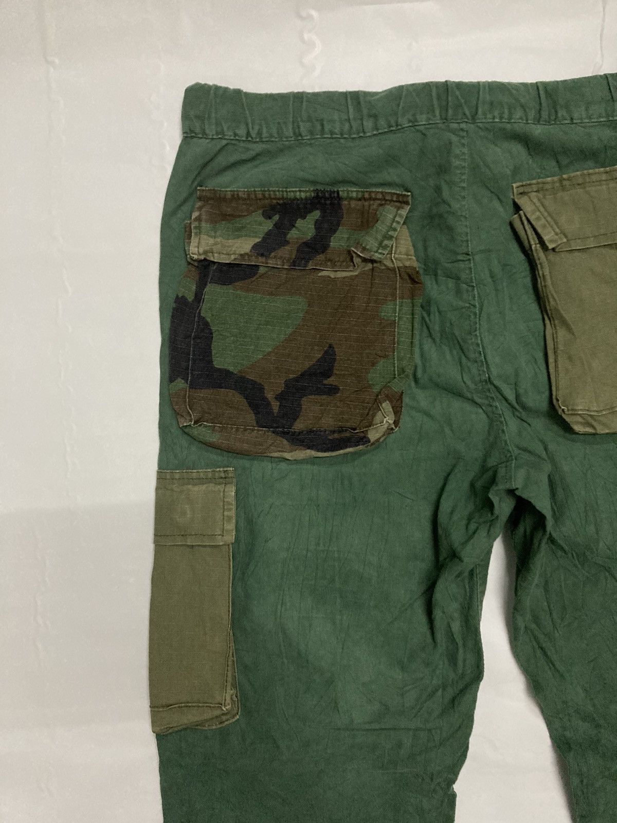 Uniqlo Custom Cargo Army Pocket Corduroy Pants - 8