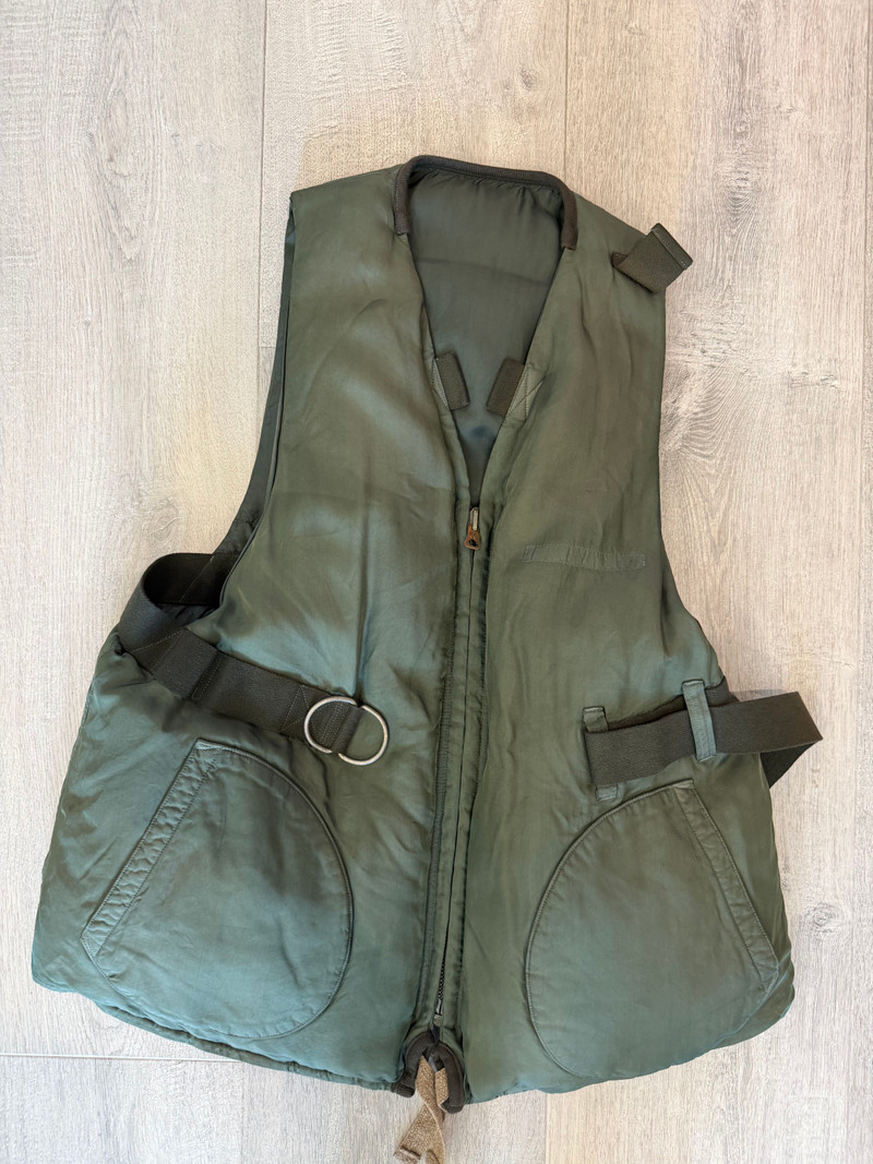 Harrier Down Vest size 1 - 1