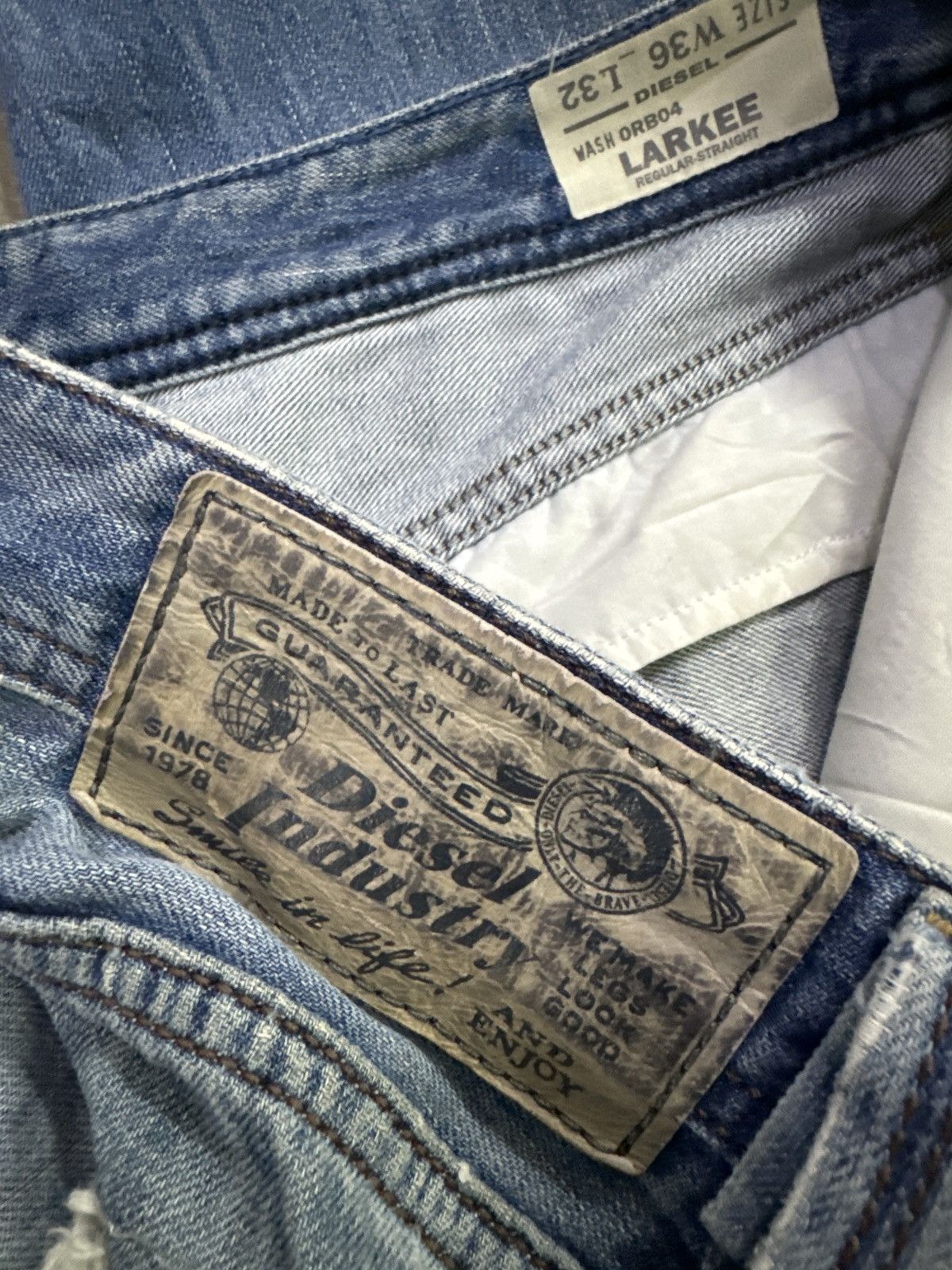 Vintage Distressed Diesel Industry Thrashed Jeans - 18