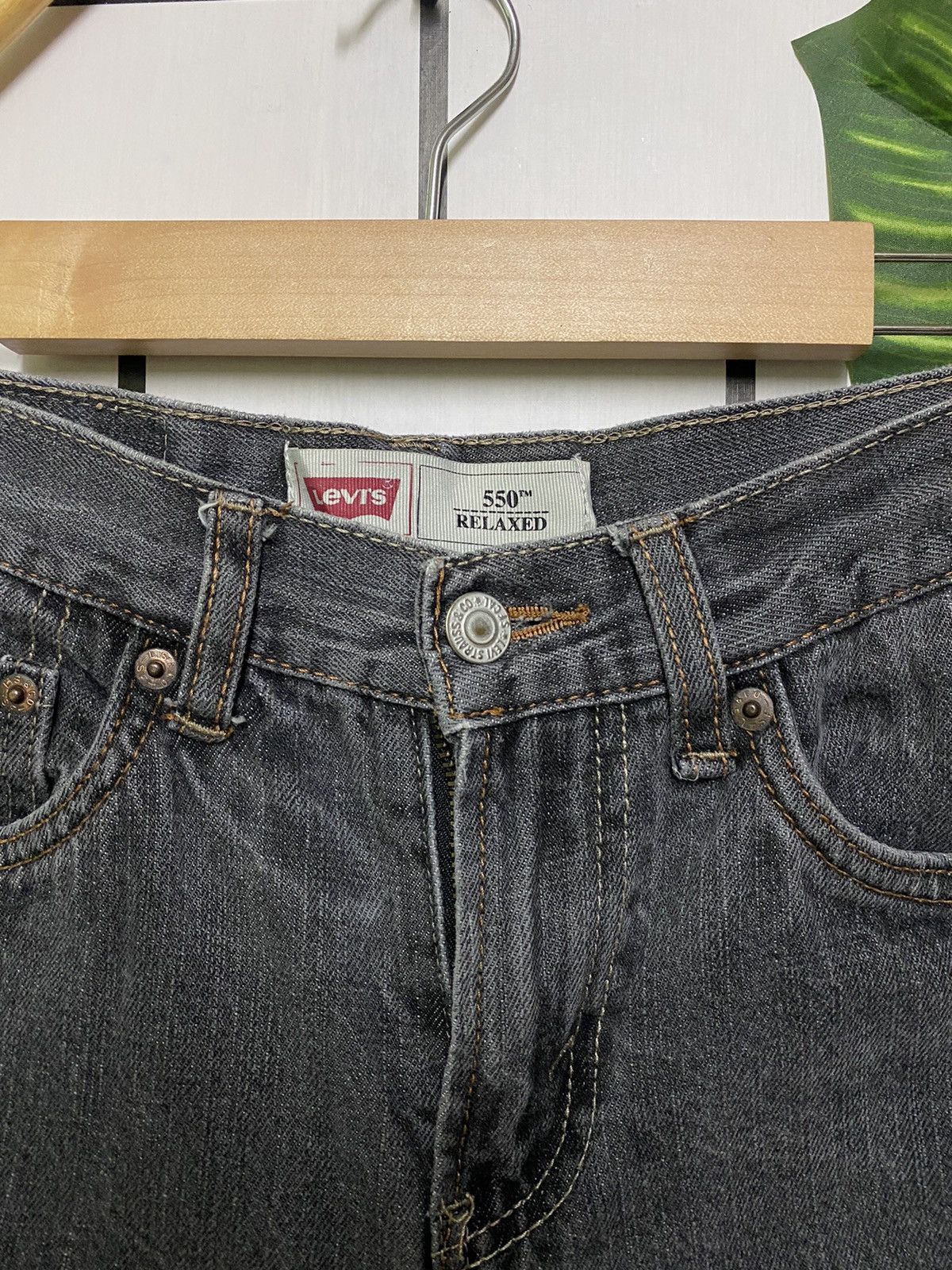 Vintage LEVIS 559 Relaxed Low Rise Jeans -L6 - 3