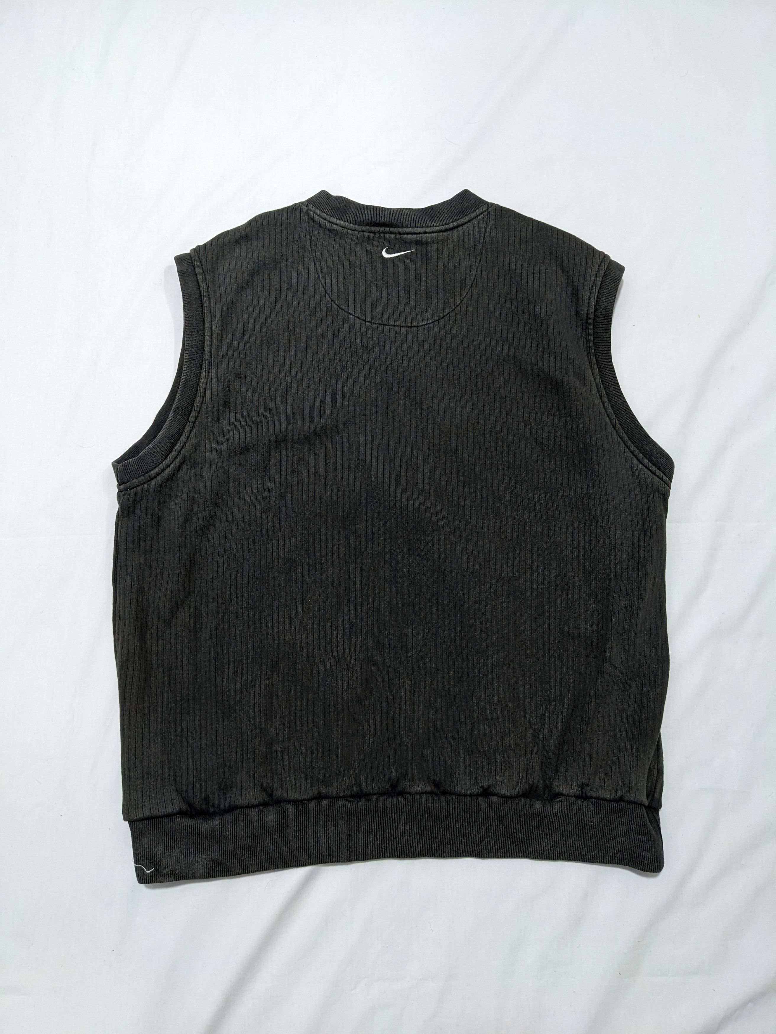 Nike Golf Sunfaded Vest Sleeveless V-Neck Black Size Medium - 2