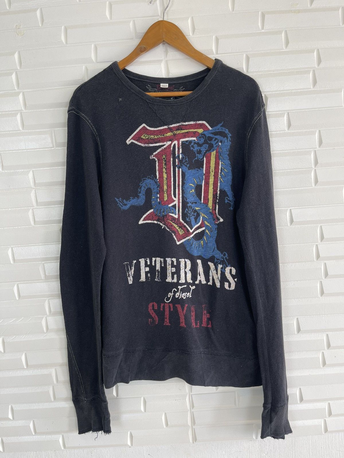 Vintage DIESEL Sweatshirt Black Minimalist - 1