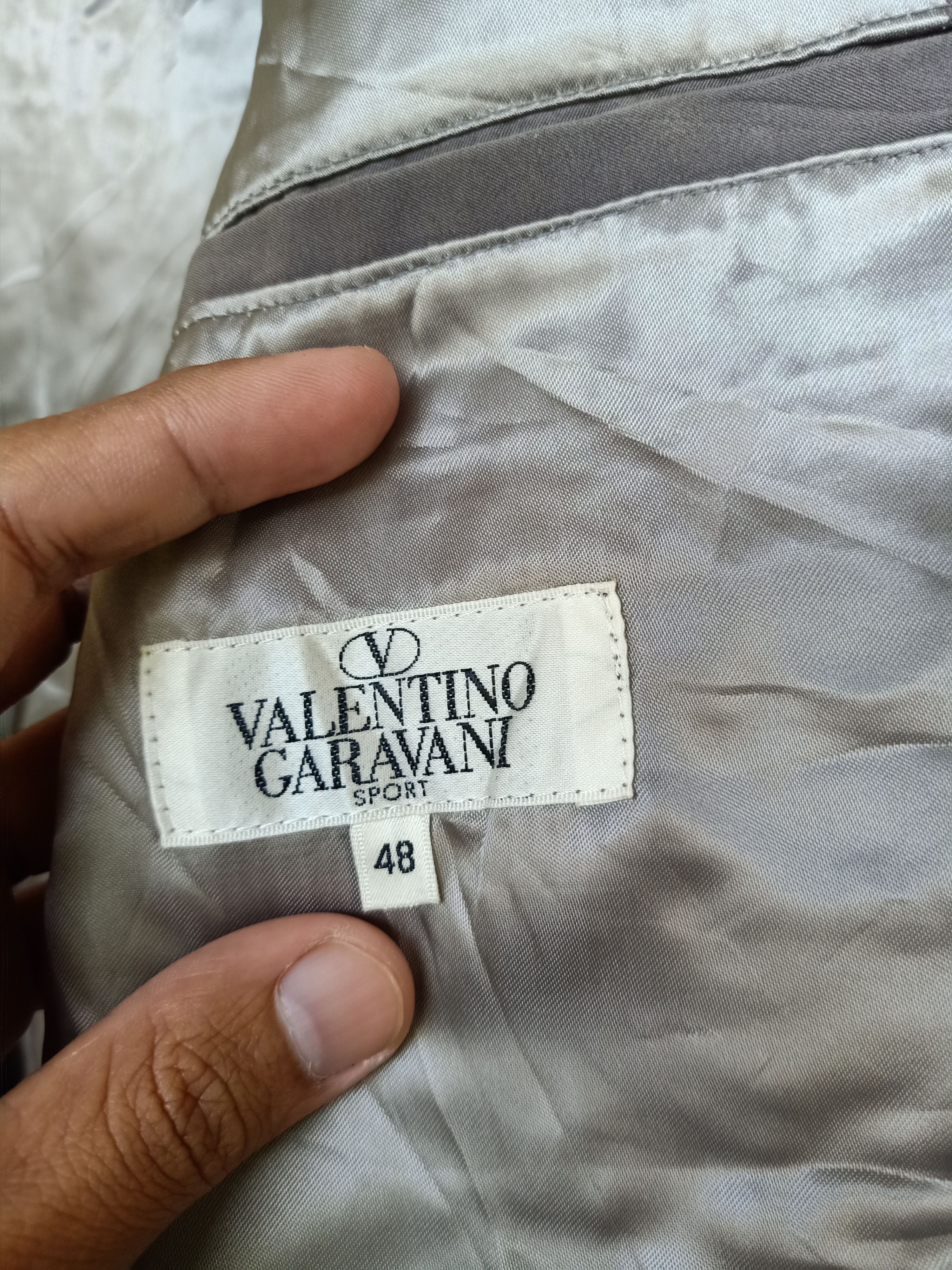 Luxury - Valentino Garavani Puffer Jacket - 5