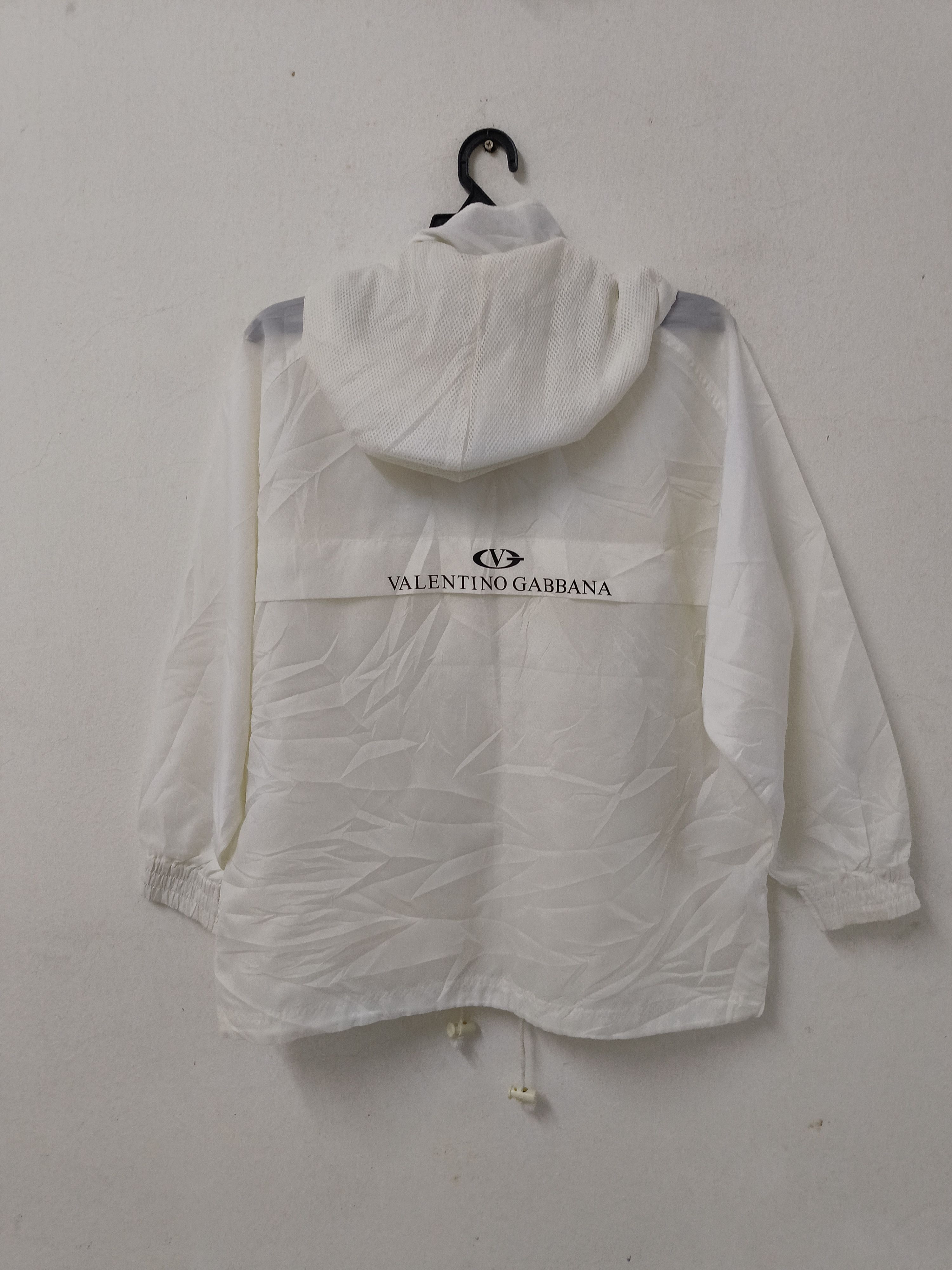 Valentino Gabbana hooded Light Jacket - 1