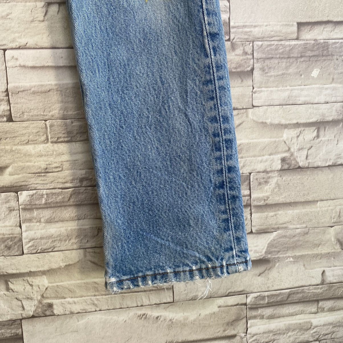 Vintage Levis 501xx Denim Thrashed Jeans 28x30 Made USA - 11