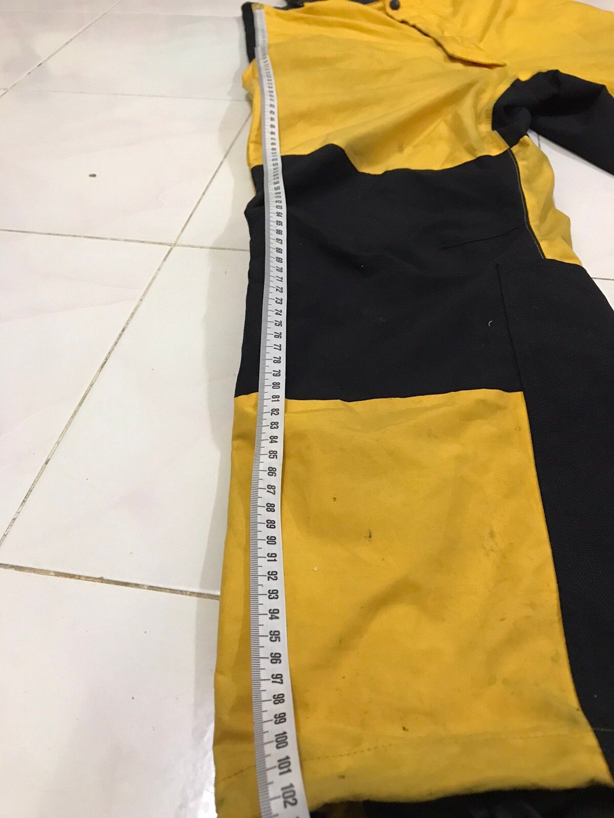 THE NORTH FACE” GORE-TEX SKI PANTS BIBS OVERALLS IN YELLOW - 10