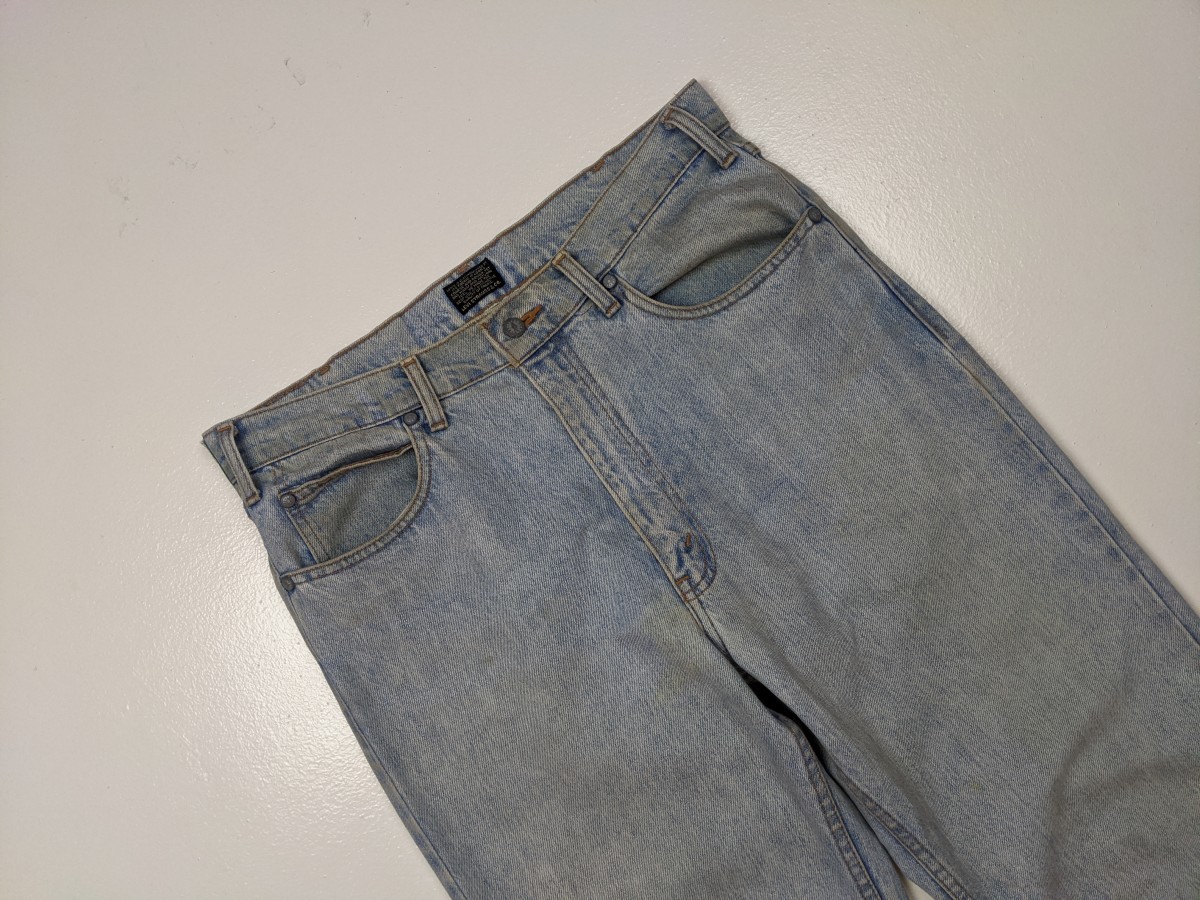 Dixhuit Big E Regular Cut Denim Jeans Bottom - 2