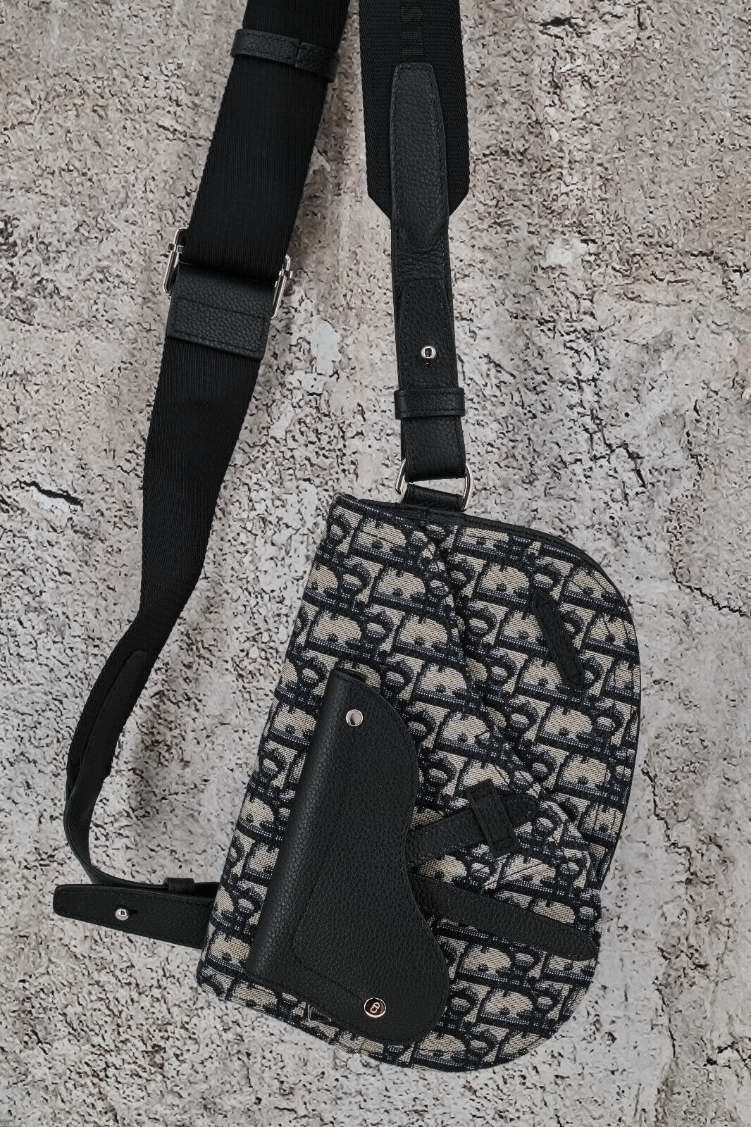 DIOR OBLIQUE CANVAS & LEATHER SADDLE POUCH CROSSBODY BAG - 3