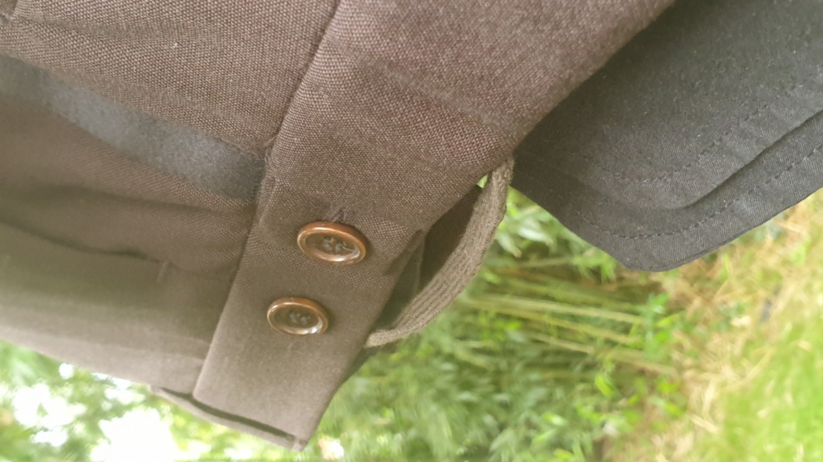 Sleek brown tuxedo pant - 2