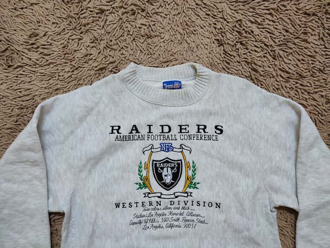 Vintage raiders sweatshirt - 4