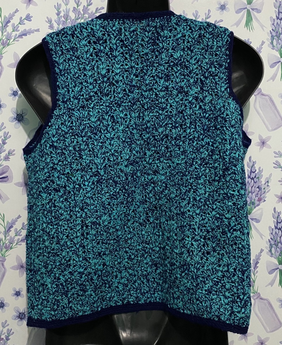 Cardigan - Sleeveless Knitted Sweater Cardigan - 9