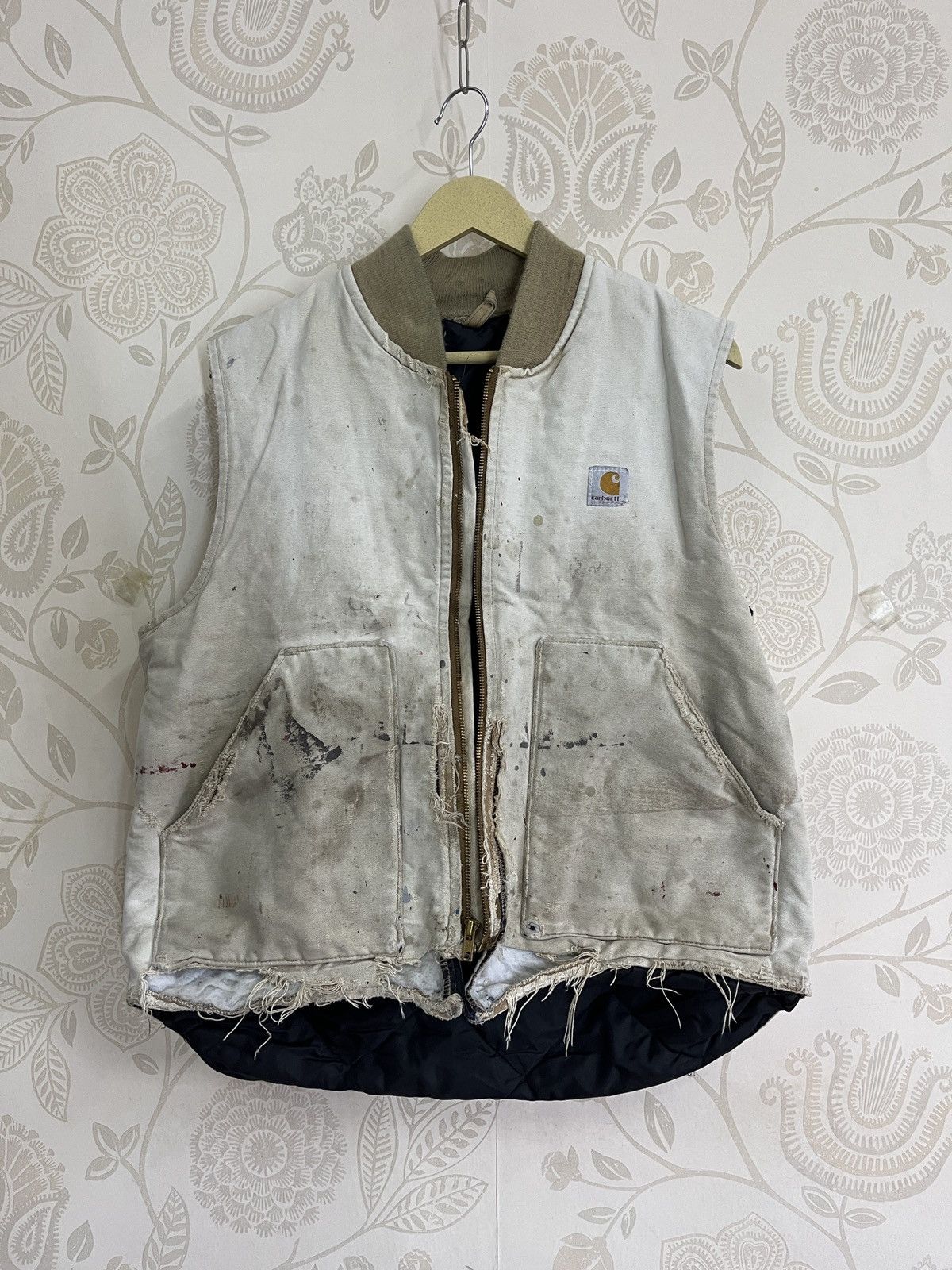 Distressed Vintage Carhartt Worker Vest Ripped Made In USA - 15