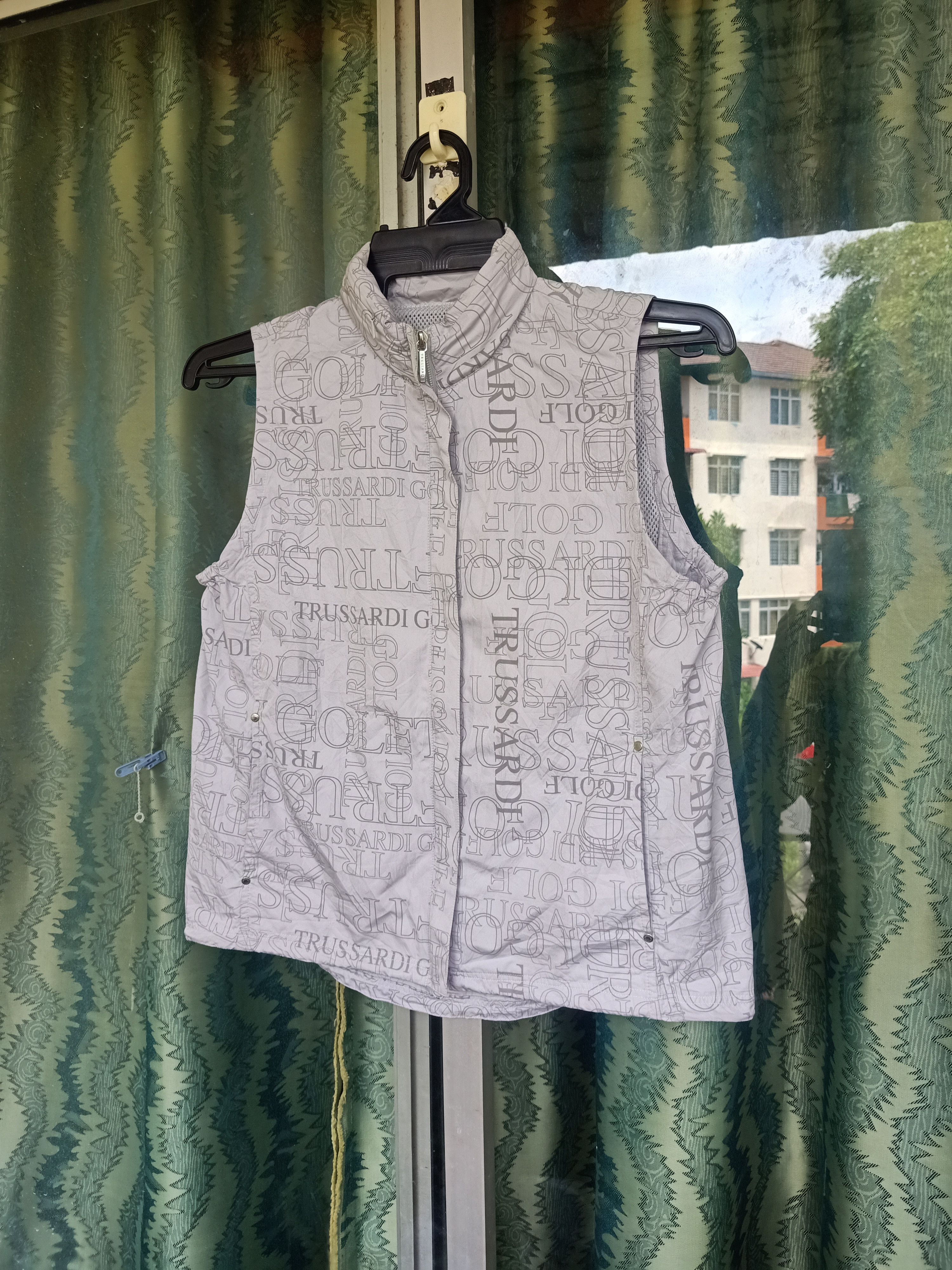 Trussardi Spell out Fullprint Vest - 2