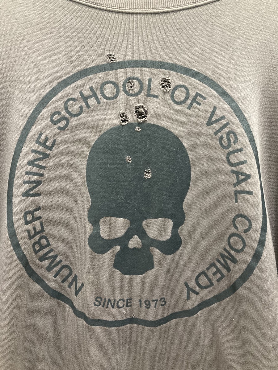 Number nine school of visual comedy crewneck - 5