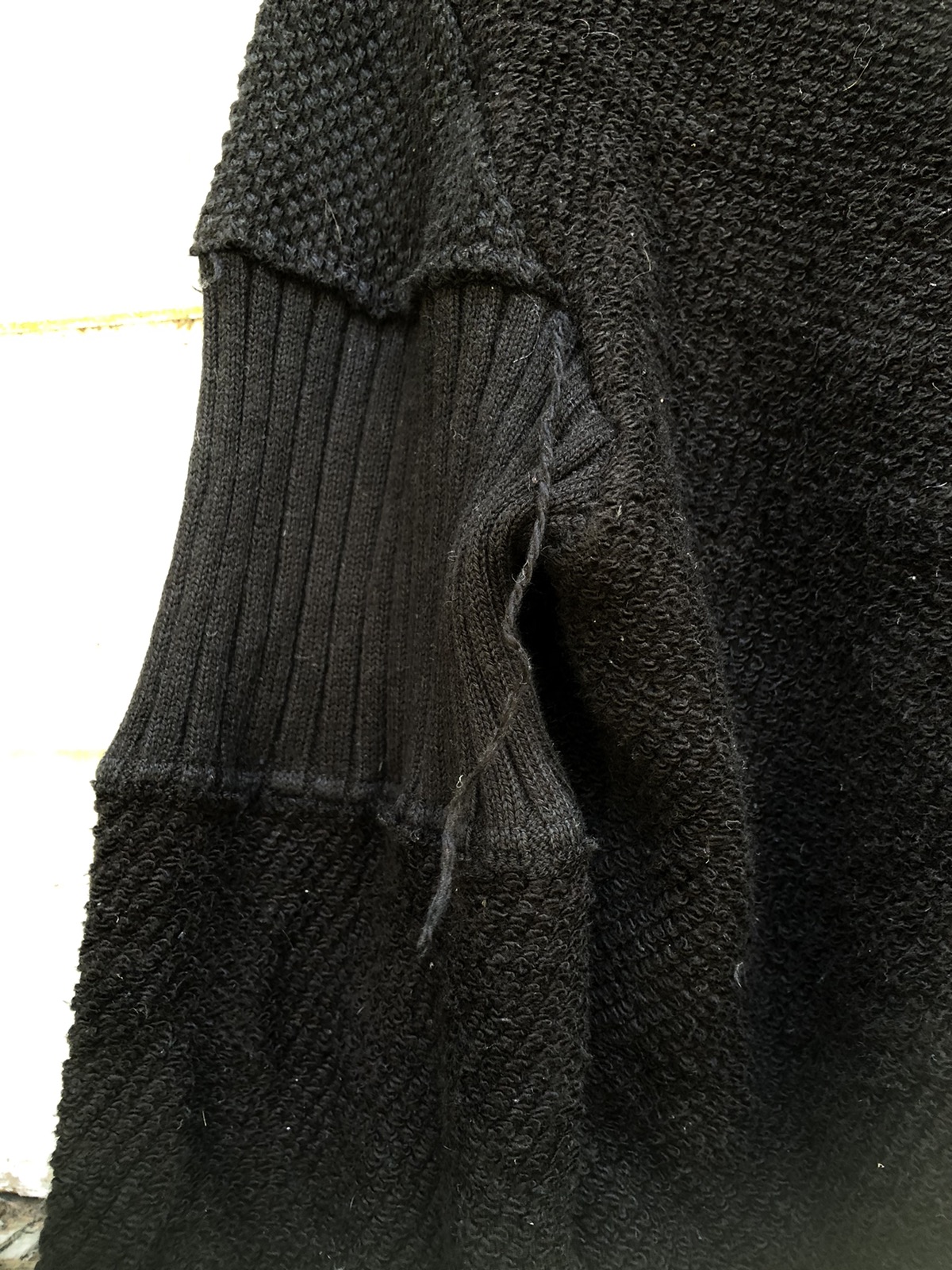 5351 Pour Les Hommes - 5351 Pour Les Hommes Ribbed Raw Patch Arm Knitwear - 8