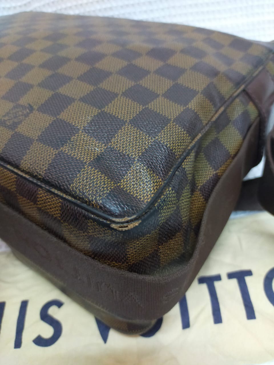 Louis Vuitton LOUIS VUITTON Broadway Ebene Damier Shoulder Bag DEFECTED, tamayaku