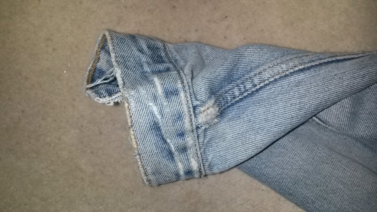 Unique Vintage Distressed Used Light Denim Jacket - 14
